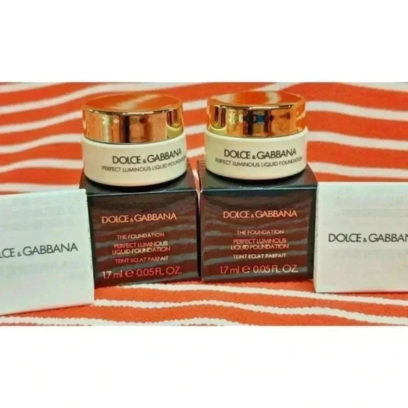 DOLCE & GABBANA LIQUID FOUNDATION Creamy 80 Light - Picture 2 of 4